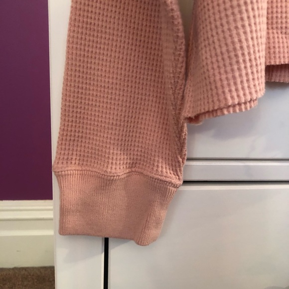 Women’s Cropped Waffle Long Sleeve - L - Picture 5 of 8